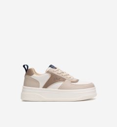 Снимка на Спортни обувки GAP БЕЖОВ