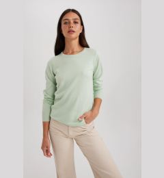 Снимка на DEFACTO Regular Fit Crew Neck Basic Plain Knitwear Sweater
