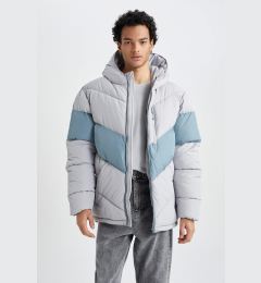 Снимка на DEFACTO Water Repellent Hooded Puffer Jacket Zippered Double Pocket