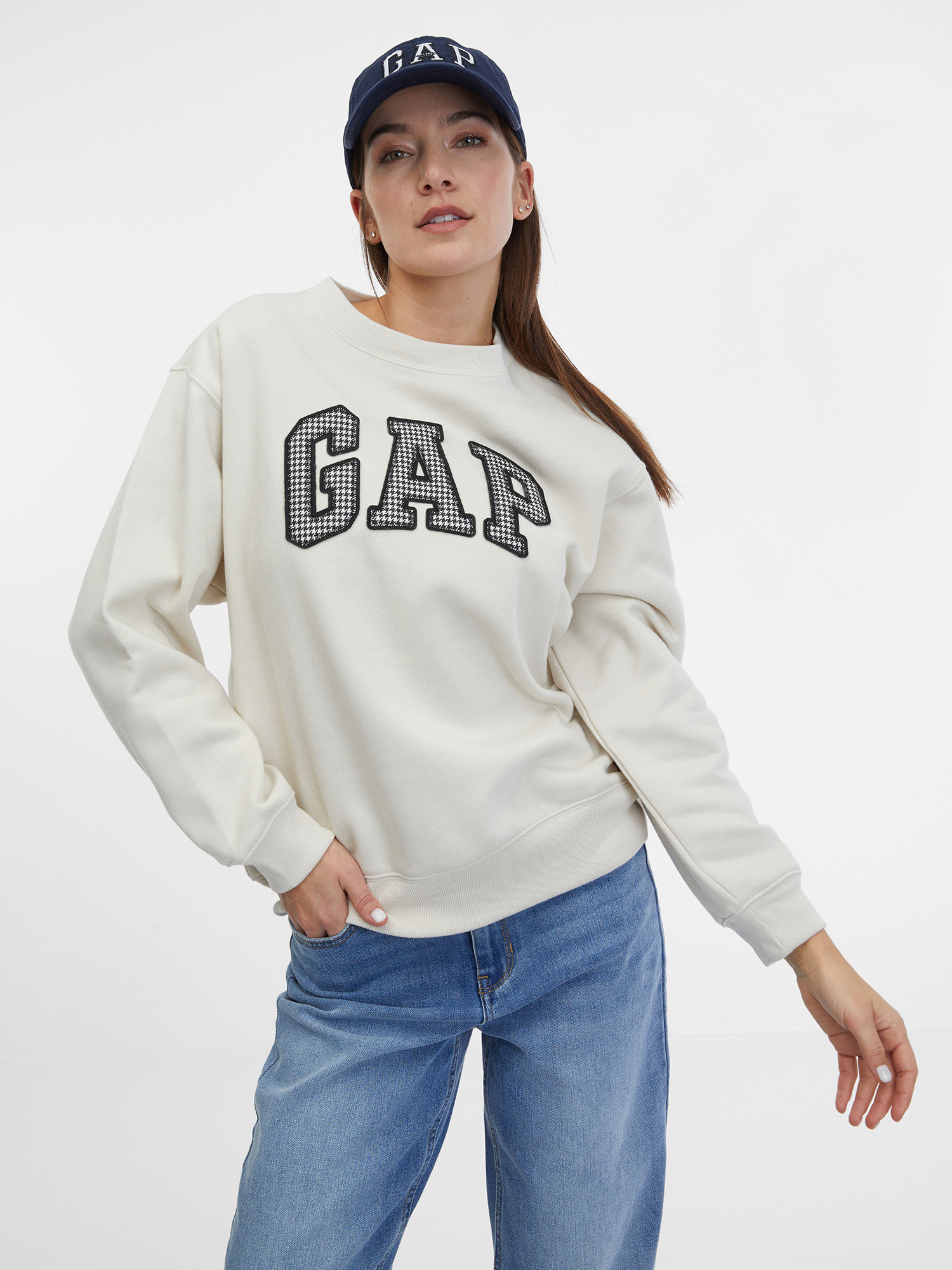 Снимка на GAP Ladies Sweatshirt with Logo - Women