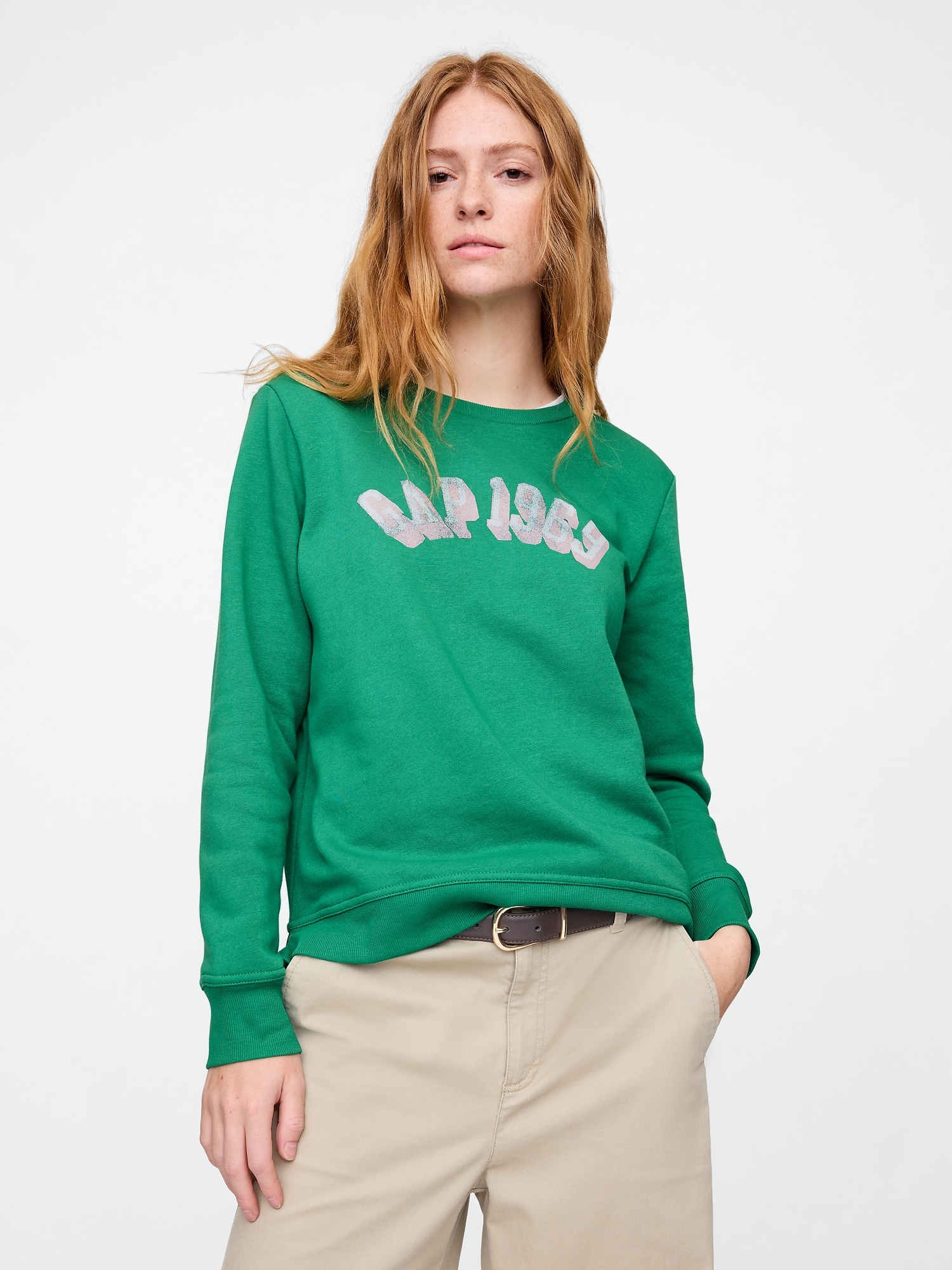 Снимка на GAP Sweatshirt with logo - Women's