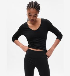 Снимка на GapFit V-Neck T-Shirt - Women