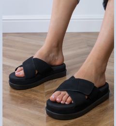 Снимка на Gemre Black platform flip-flops with straps Juko