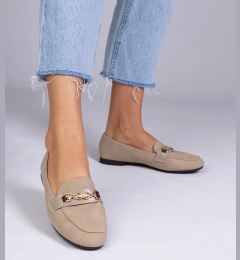 Снимка на Gemre Brown matte-finish loafers with gold ornament Gloriasa