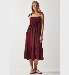 Снимка на Happiness İstanbul Women's Burgundy Strappy Crinkle Summer Knitted Dress