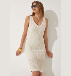 Снимка на Happiness İstanbul Women's Cream V-Neck Summer Knitwear Dress
