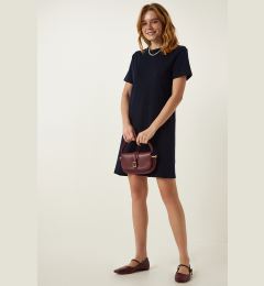 Снимка на Happiness İstanbul Women's Navy Blue Crew Neck Daily Combed Cotton Dress