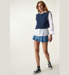Снимка на Happiness İstanbul Women's Navy Blue Motif Tied Crop Knitwear Sweater