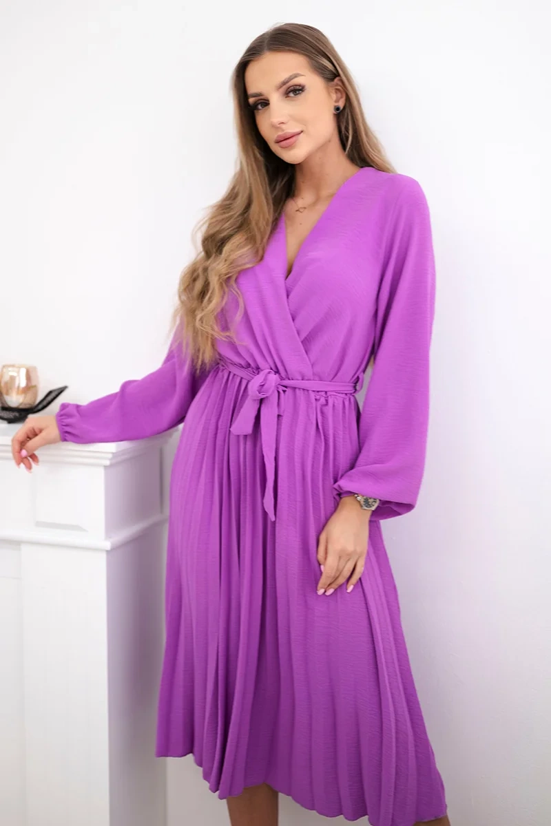 Снимка на Kesi Włoski Dress tied with a pleated hem violet