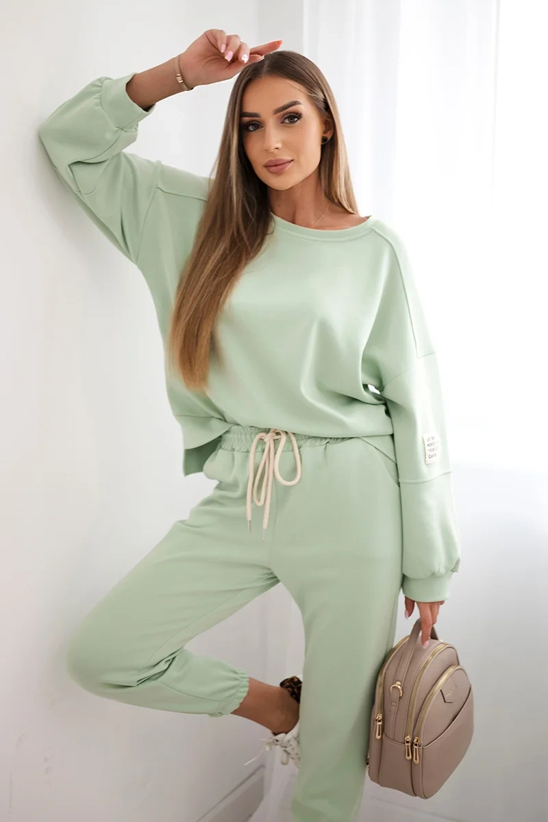 Снимка на Kesi Włoski Set sweatshirt + pants buttery fabric dark mint