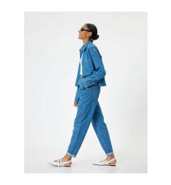 Снимка на Koton Elastic Waist High Waist Buttoned Mom Jeans