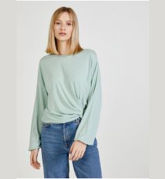 Снимка на Light green T-shirt with knot ONLY Free - Women