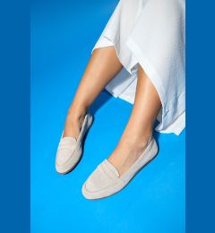 Снимка на LuviShoes F02 Women's Beige Suede Flats