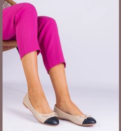 Снимка на marka niezdefiniowana Beige ballet flats with a bow and black toe Pikolo