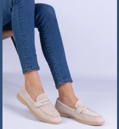 Снимка на marka niezdefiniowana Beige classic perforated loafers from eco-suede Argossa