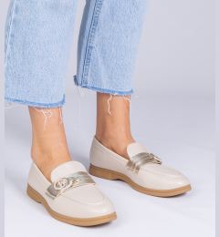 Снимка на marka niezdefiniowana Beige faux leather loafers with rhinestones Berita