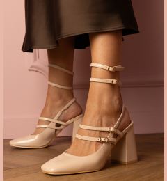 Снимка на marka niezdefiniowana Beige patent pumps on a block heel Ferida