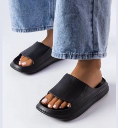 Снимка на marka niezdefiniowana Black rubber flip-flops Labrecque