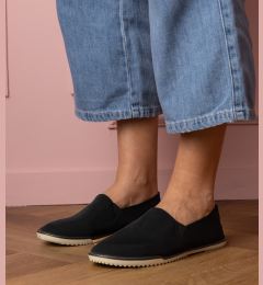 Снимка на marka niezdefiniowana Black women's slip-on sneakers Tutsi