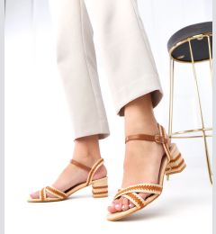 Снимка на marka niezdefiniowana Brown block heel sandals with ankle strap Markot