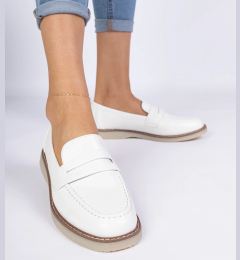 Снимка на marka niezdefiniowana White classic women's loafers Merisa
