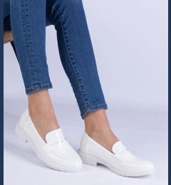 Снимка на marka niezdefiniowana White patent leather women's oxford shoes Eledia