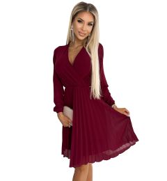 Снимка на Numoco pleated dress with long sleeves and neckline