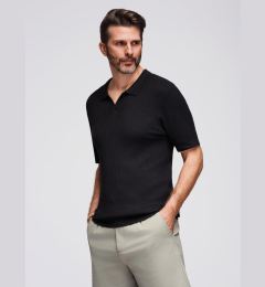Снимка на Ombre Men's buttonless polo shirt with open collar - black