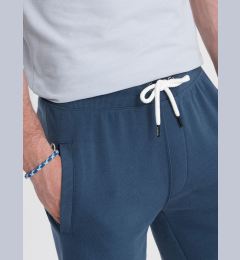 Снимка на Ombre Men's knit shorts with drawstring and pockets - dark blue