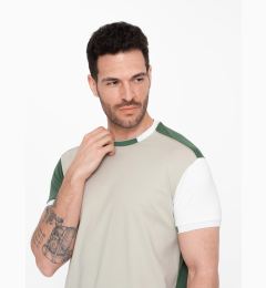 Снимка на Ombre Men's t-shirt with elastane with colored sleeves - green