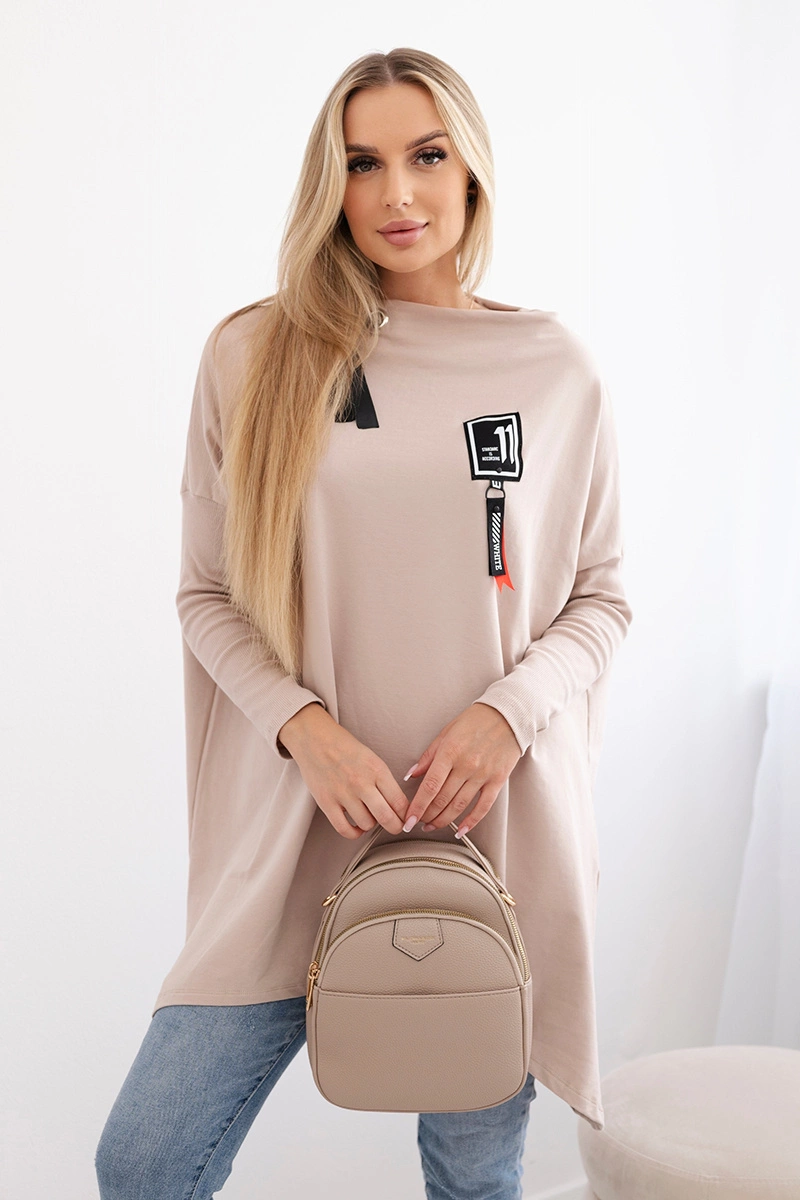 Снимка на Oversized sweatshirt with asymmetrical sides in beige color