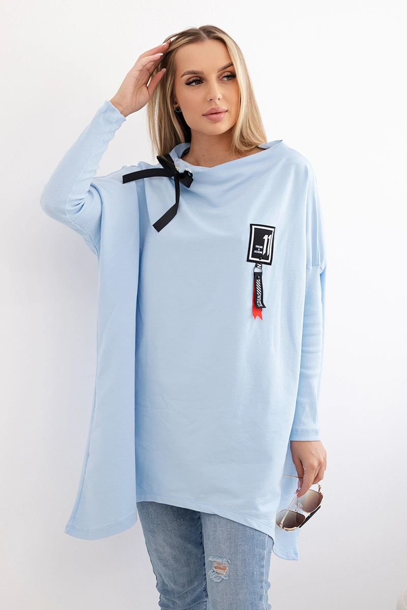 Снимка на Oversized sweatshirt with asymmetrical sides in cyan color