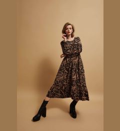 Снимка на Patterned midi dresses