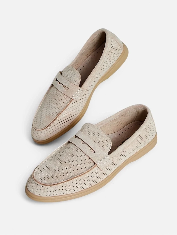 Снимка на Resti Perforated women's moccasins Sierros