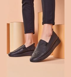 Снимка на Resti Women's Sporty Moccasins Olleffi