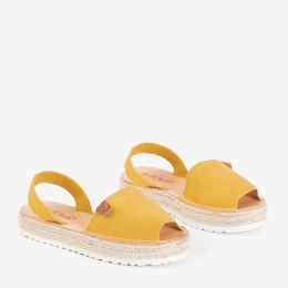 Снимка на Resti Yellow women's platform sandals Zarelin - Footwear