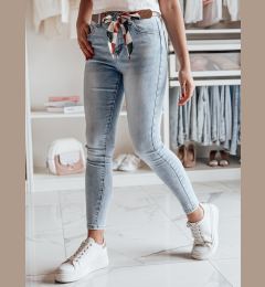 Снимка на Spodnie damskie jeansowe MISSBELT niebieskie Dstreet