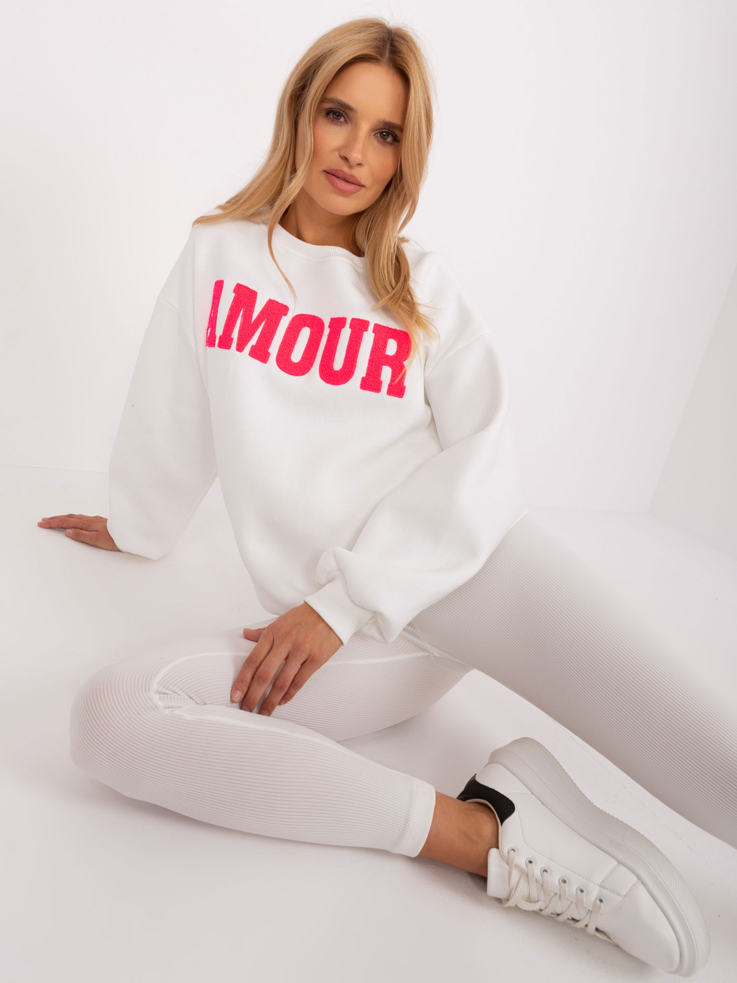 Снимка на Sweatshirt-EM-BL-617-10.71-ecru