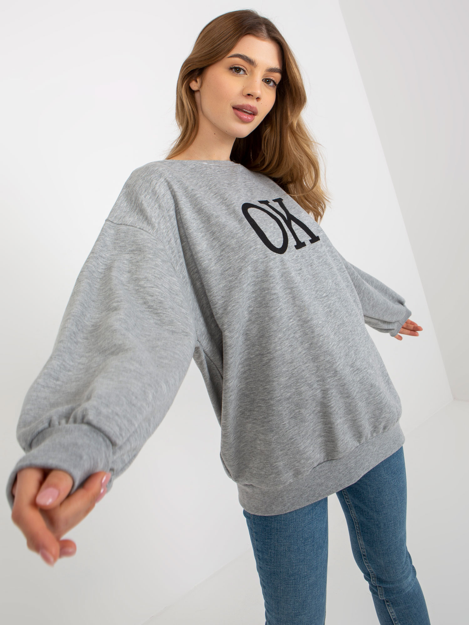Снимка на Sweatshirt-EM-BL-ES-21-536.94-grey