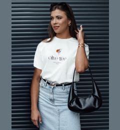 Снимка на T-shirt damski OLIVE TREE ecru Dstreet