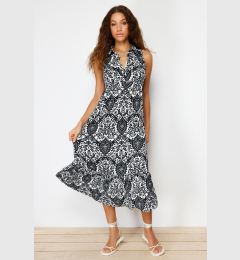 Снимка на Trendyol Black Ethnic Maxi Polo Collar Patterned Maxi Knitted Dress