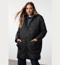 Снимка на Trendyol Black Oversize Pattern Hooded Quilted Coat