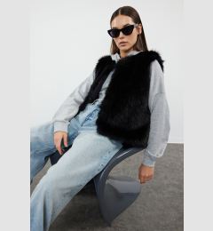 Снимка на Trendyol Black Oversize Winter Fur Vest