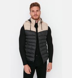 Снимка на Trendyol Black Regular Fit Color Block Winter Puffer Vest