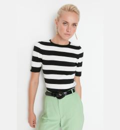 Снимка на Trendyol Black Striped Knit Blouse
