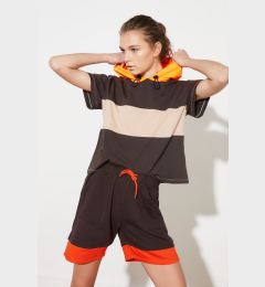 Снимка на Trendyol Brown Sports Shorts