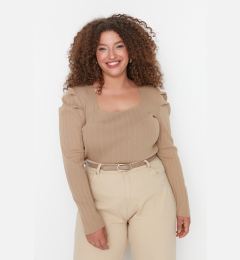 Снимка на Trendyol Curve Beige Watermelon Sleeve Knitwear Blouse