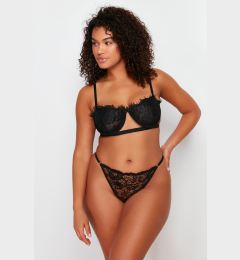 Снимка на Trendyol Curve Black Lace Underwire Lined Underwear Set