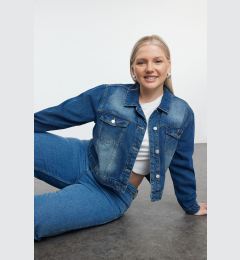 Снимка на Trendyol Curve Blue Large Size Crop Denim Jacket