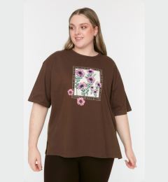 Снимка на Trendyol Curve Brown Printed Knitted T-Shirt
